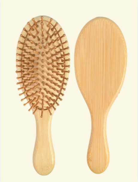 Cepillo de bambú, anti frizz y anti quiebre.